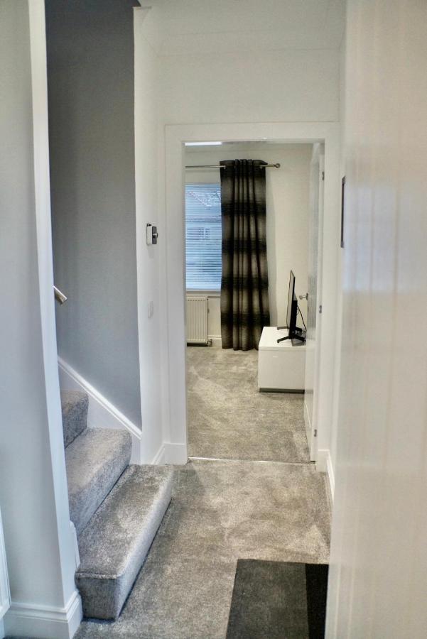 Apartmán Leworin Stirling Exteriér fotografie